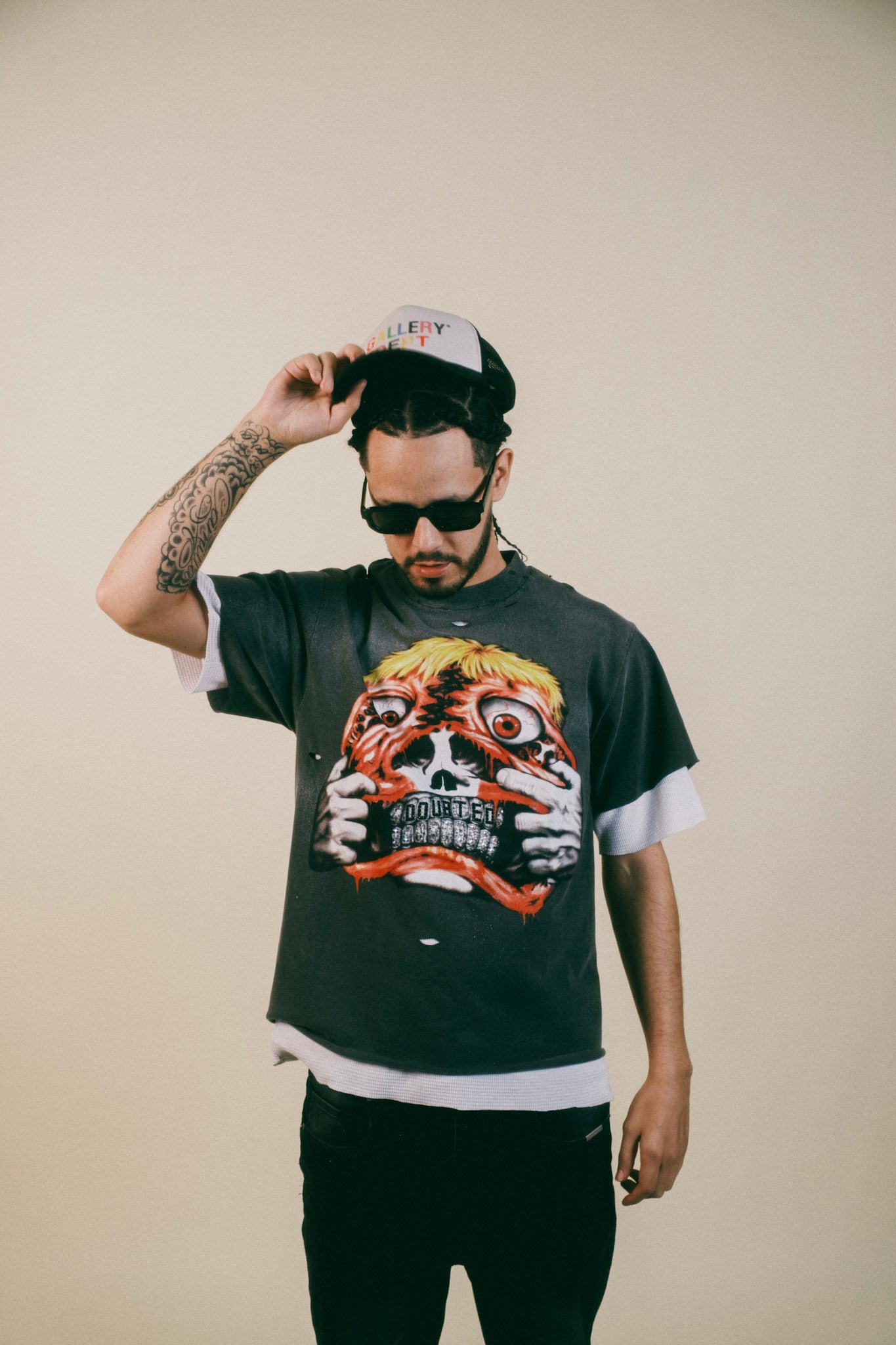 DOUBTED "EXPENSIVE Pain" S/S T-Shirt